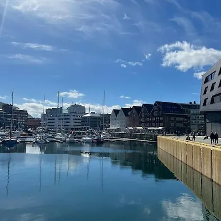 Midt I Sentrum! Apartament Tromsø